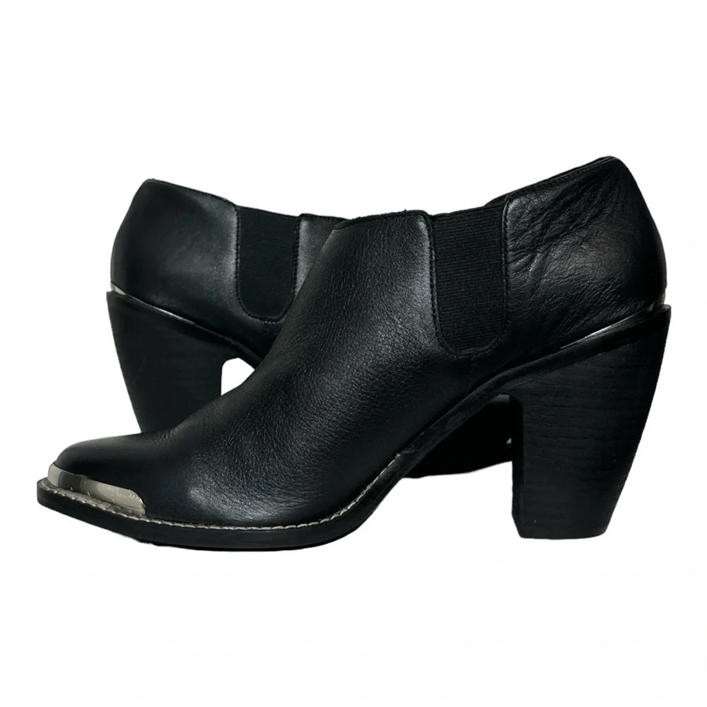 DOLCE VITA CARLIN BLACK LEATHER METAL TOE WESTERN CHELSEA ANKLE BOOTS SIZE 10